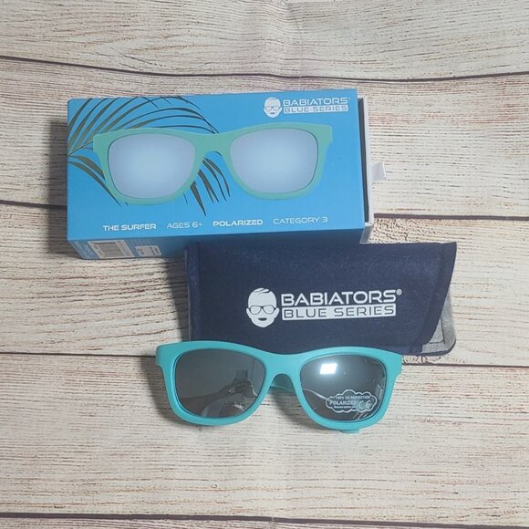 Babiators Blue Series Collection The Surfer Sunglasses - Age 6+ - NEW - Picture 1 of 3